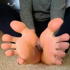Eliza Toes avatar