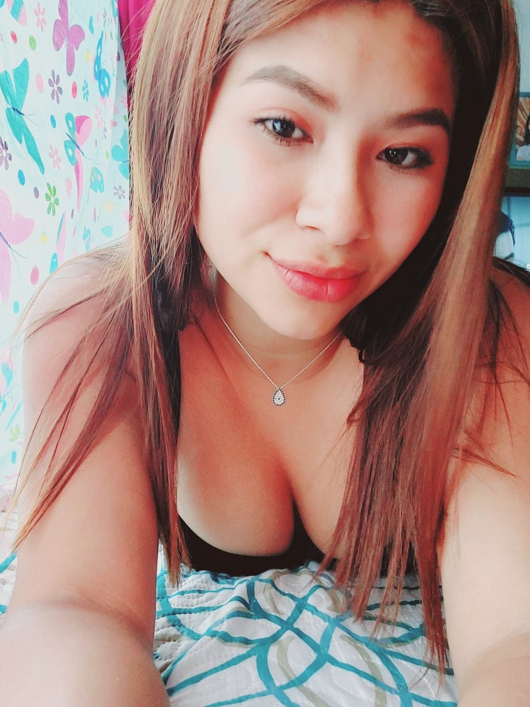 Eliz🥵 cover image