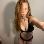 Elizabeth Fox 🦊 avatar