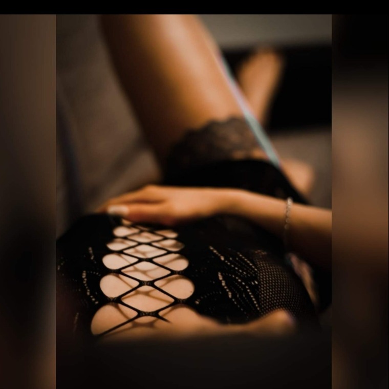 Elizesummer cover image