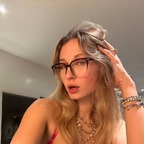 Ella Mystical 🍓⛓ avatar