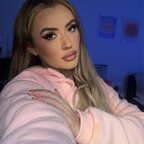 Elle 🍒 avatar