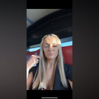 Ellie D avatar