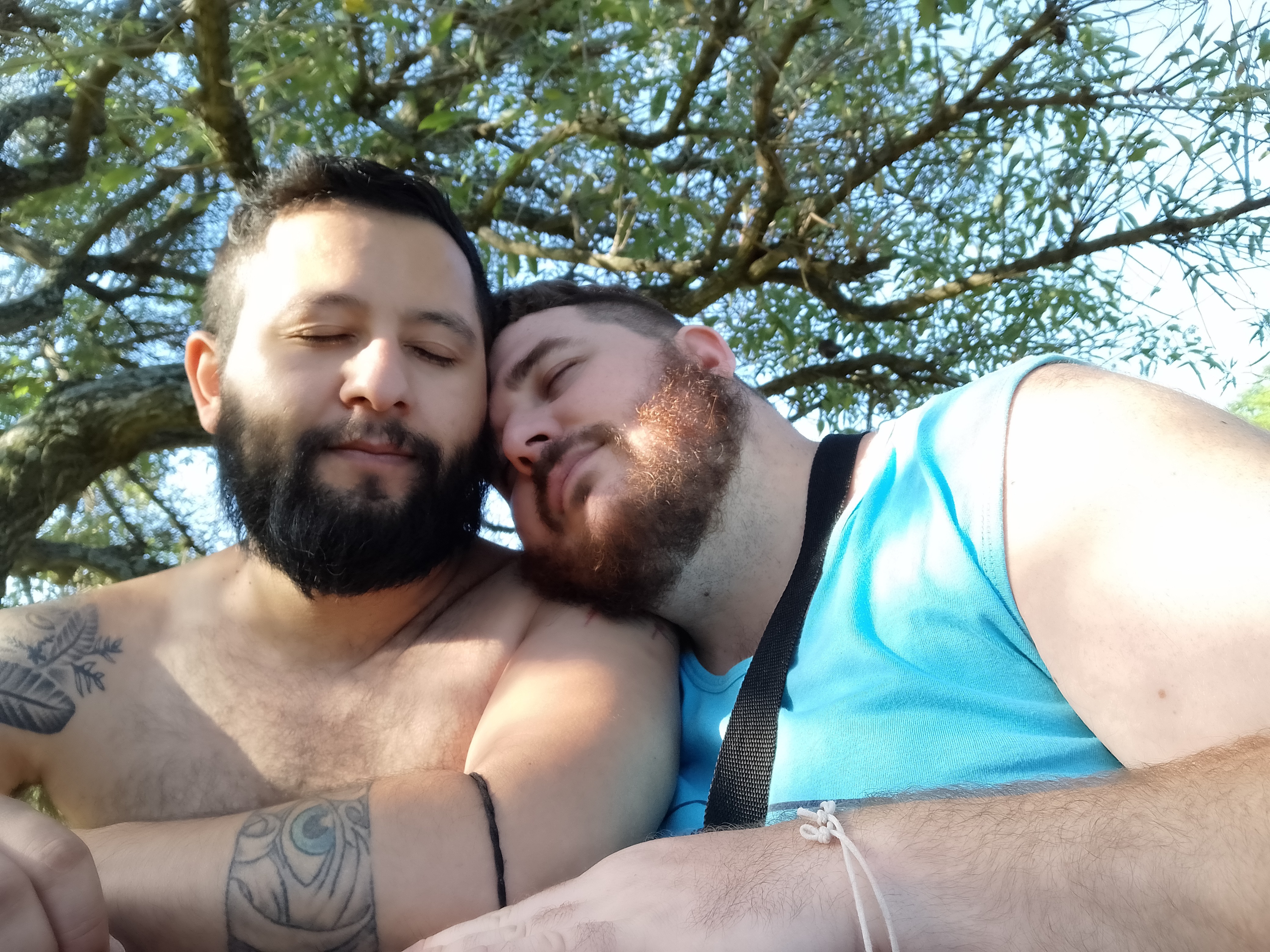 Cristian y Cristian banner image