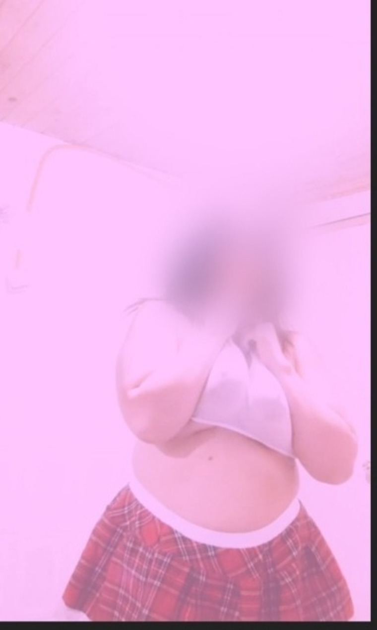 Elyf dafne 🥵 cover image