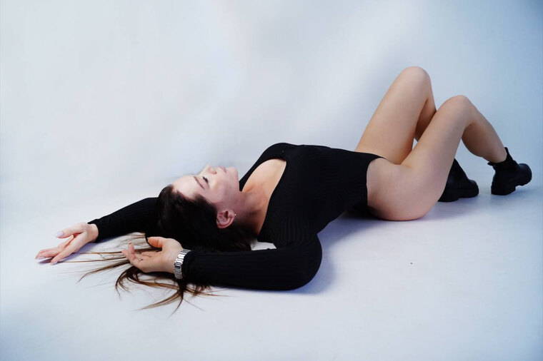 Elyse_Rayne banner image