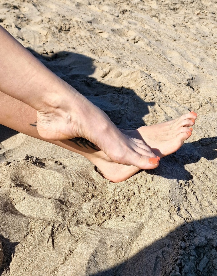 Eli Sweetie Feet cover image
