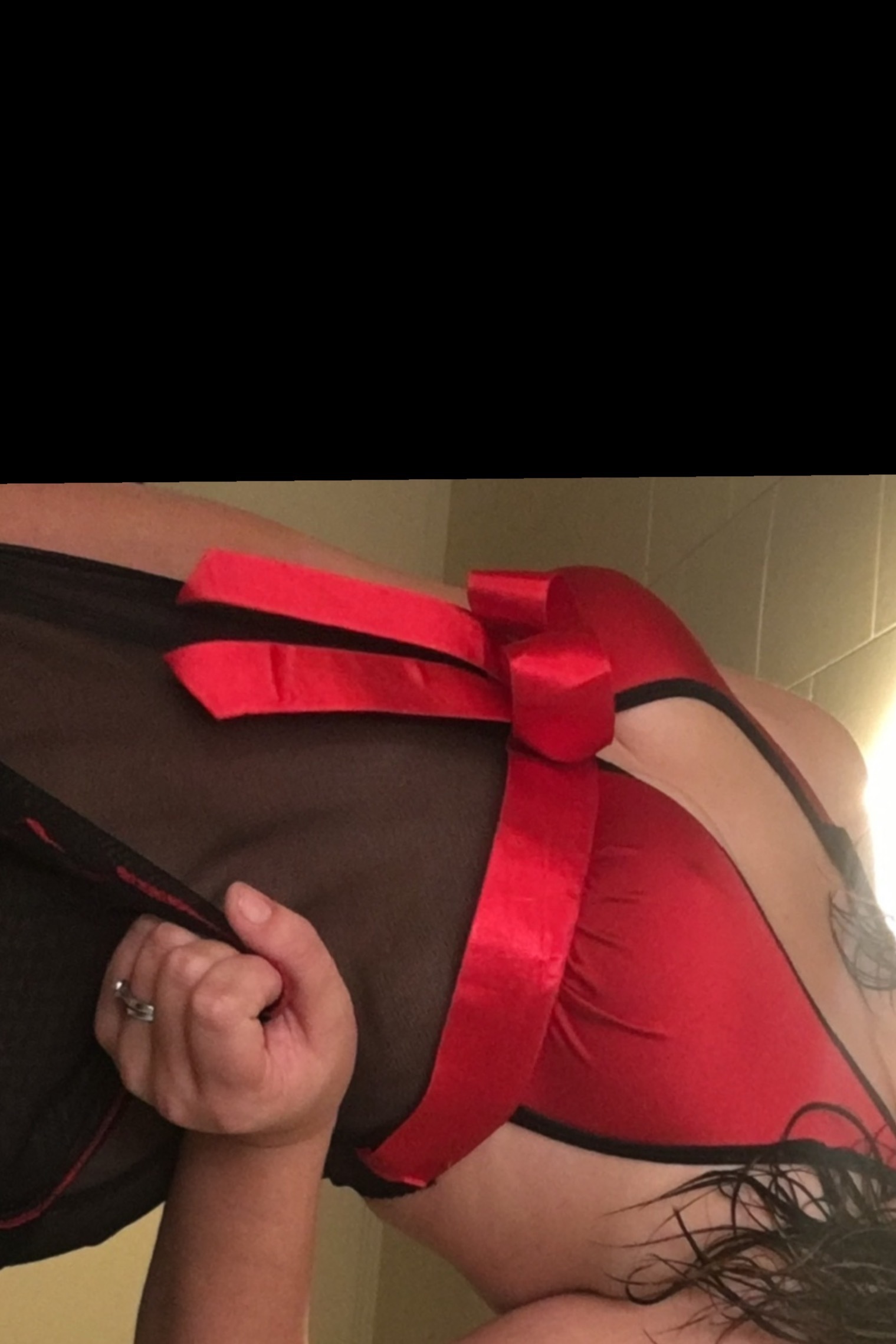 Em banner image