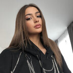 Emylee avatar