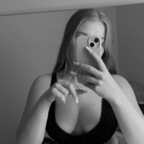 EmelieBlue avatar