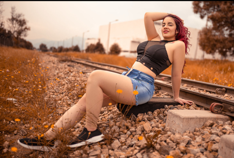 Emely palacios cover image