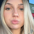 👱🏼‍♀️ Emie | 🇺🇸 Los Angeles, CA avatar