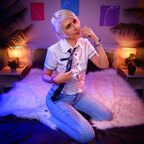 Emily Candys avatar
