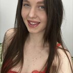 Emily Carter🥰 avatar