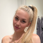 🦊 Emily 🇩🇰 FREE avatar
