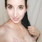 Emily Emerald avatar