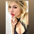 Emma 🎀 avatar