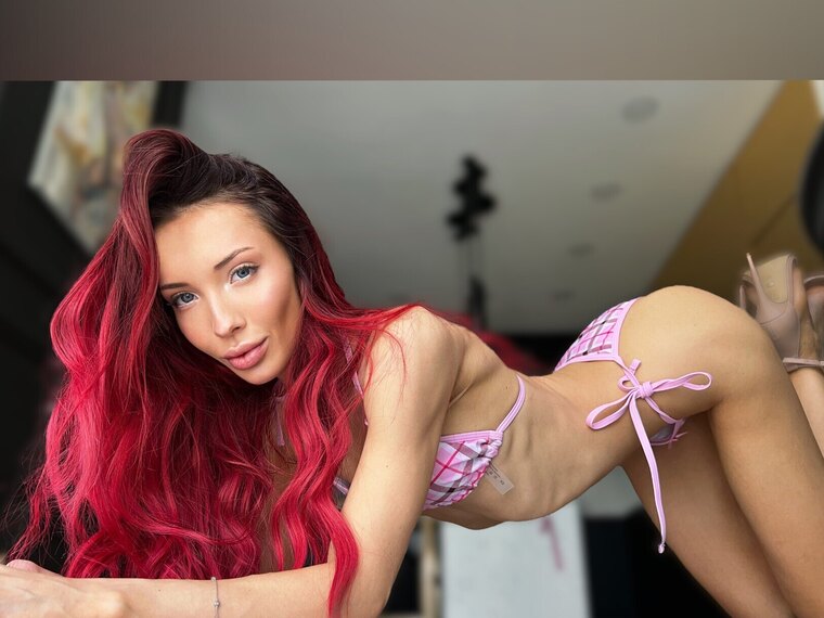 Emma 🦄 cover image
