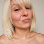 Emma Crow avatar