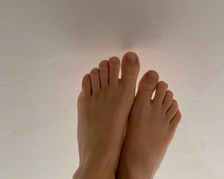 Emmas Feet Fantasy cover image