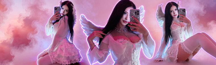 Emmi (≧◡≦) cover image