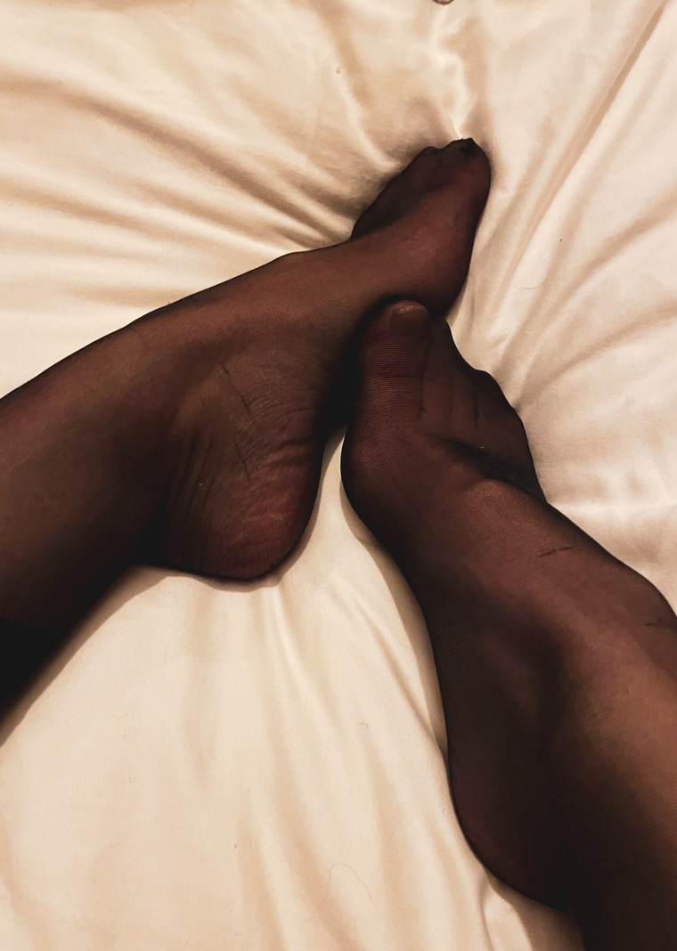 Petite Feet ๐ banner image