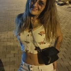 Emy Yellow avatar