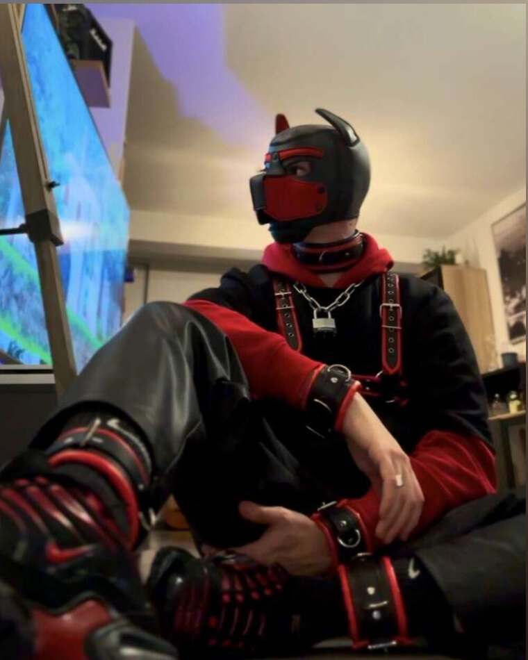 Enzo Twink Sub 🏀⚽️🏈 cover image