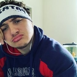 Eryk Davis avatar