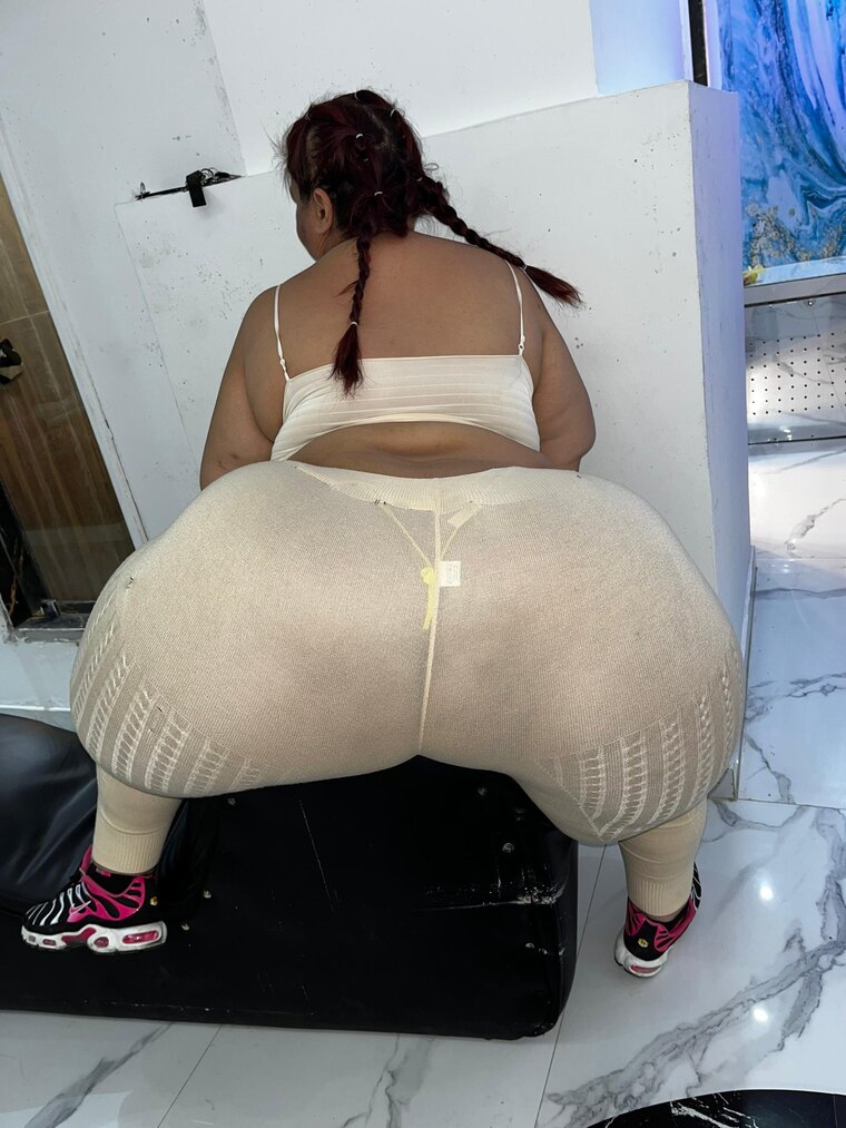 @esmeraldaescobal6 cover image