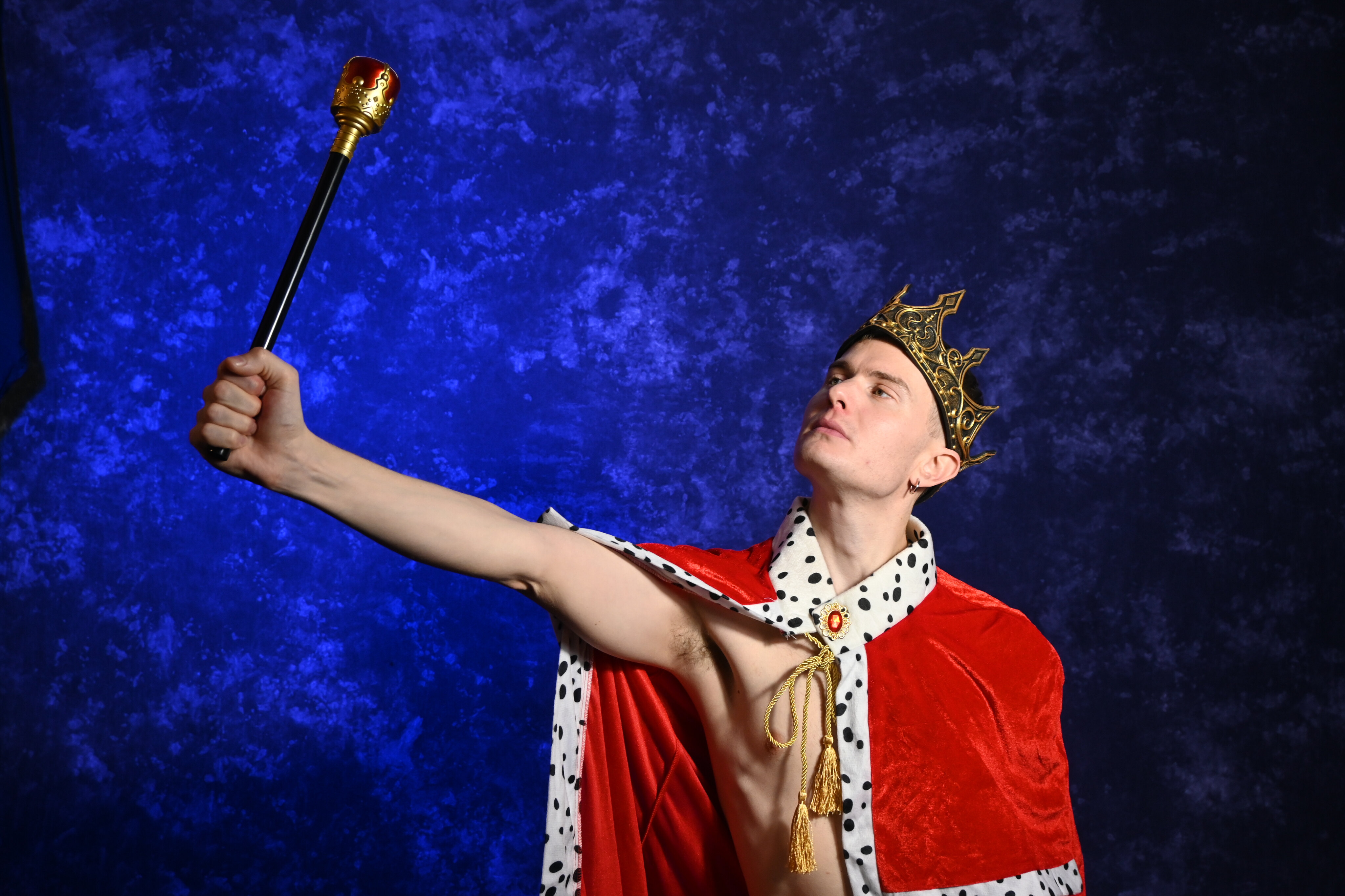 esteban_blk banner image