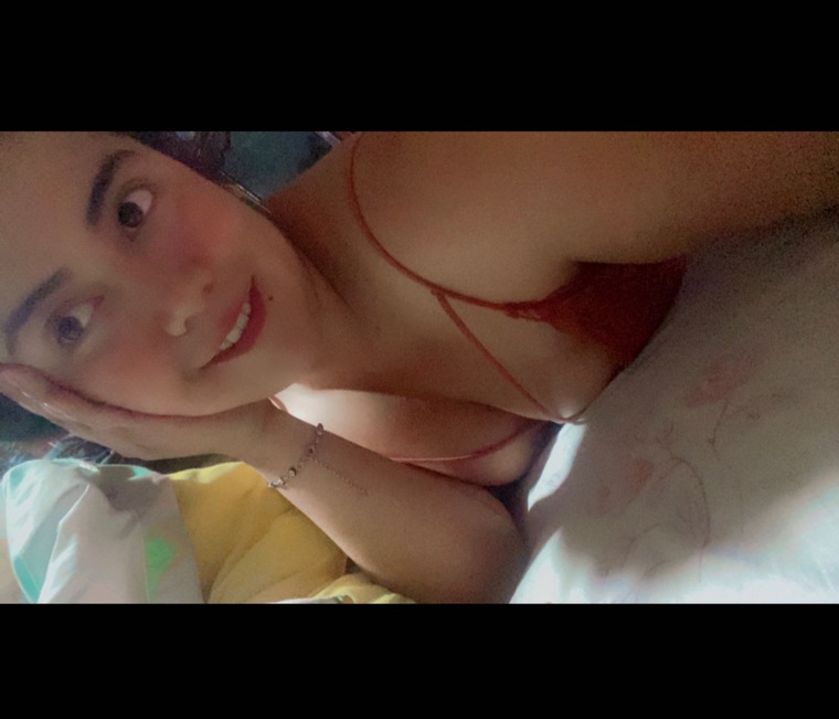 Estefania Jara cover image