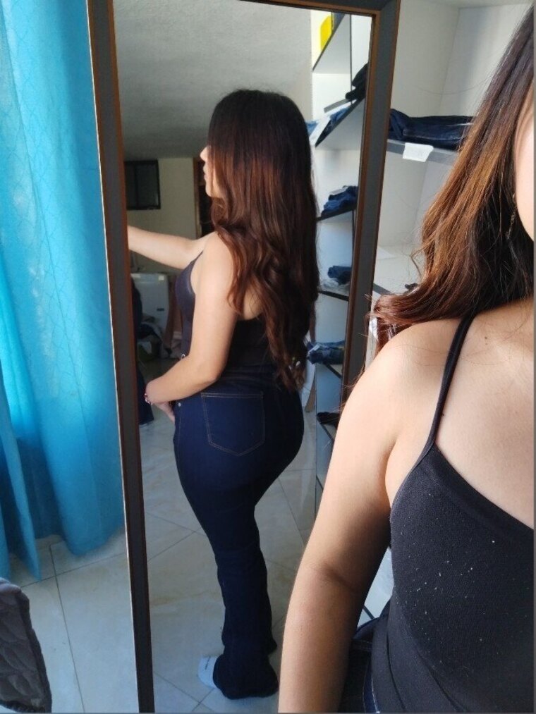 Estefania Cueva cover image