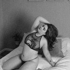 Estella Montrose avatar