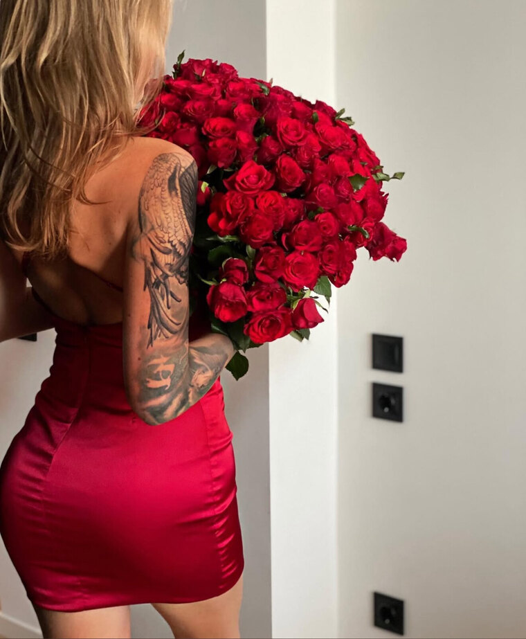 Eva_Queen VIP 🤍 cover image