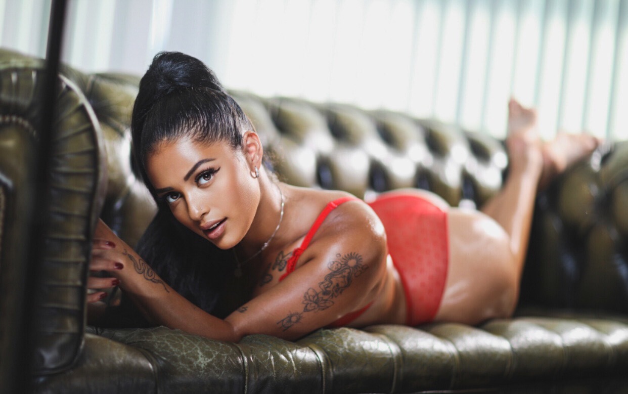 Eva Cortes banner image