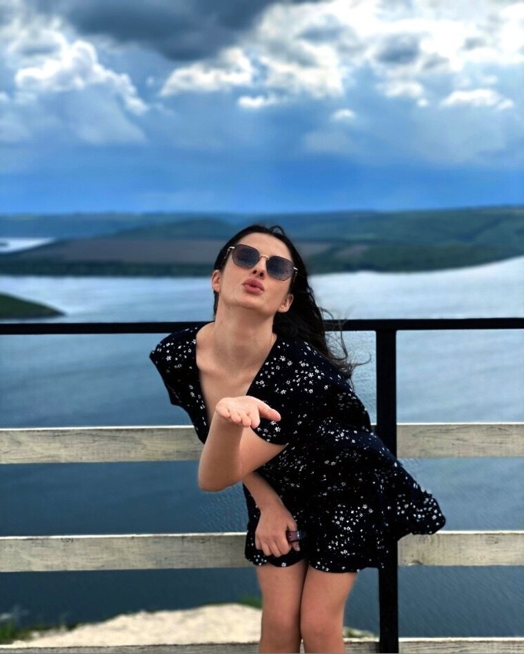 Eva Lunn banner image