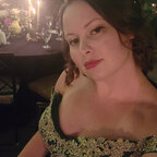 Eva White avatar