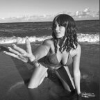 Evelyn Miller avatar