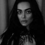 Mia avatar