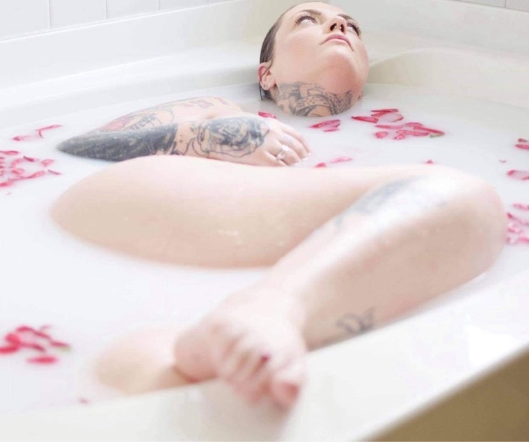 ShantelExo banner image