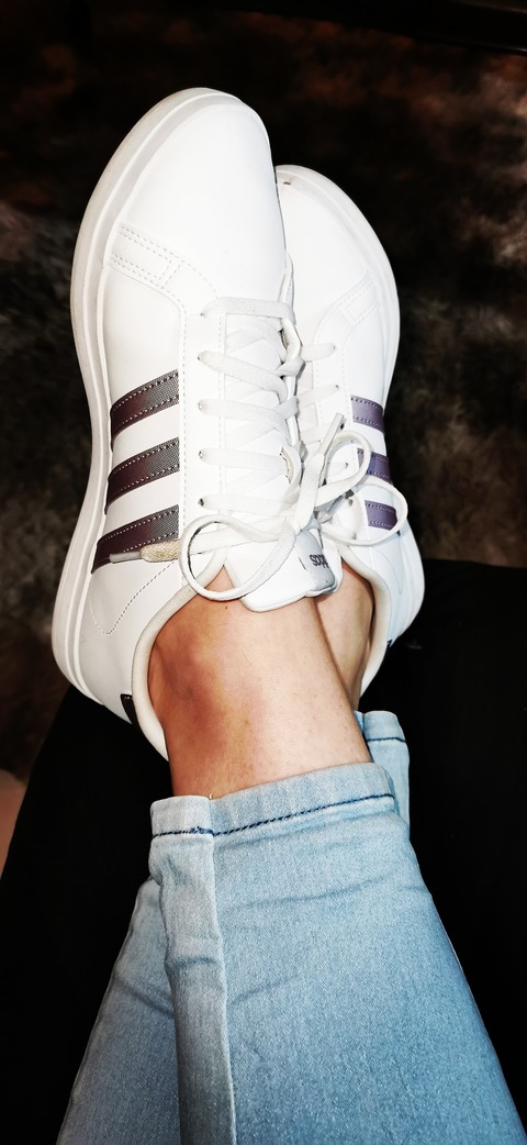 SA feet cover image