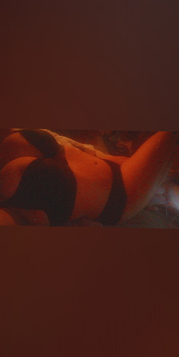 saribela🥵 banner image
