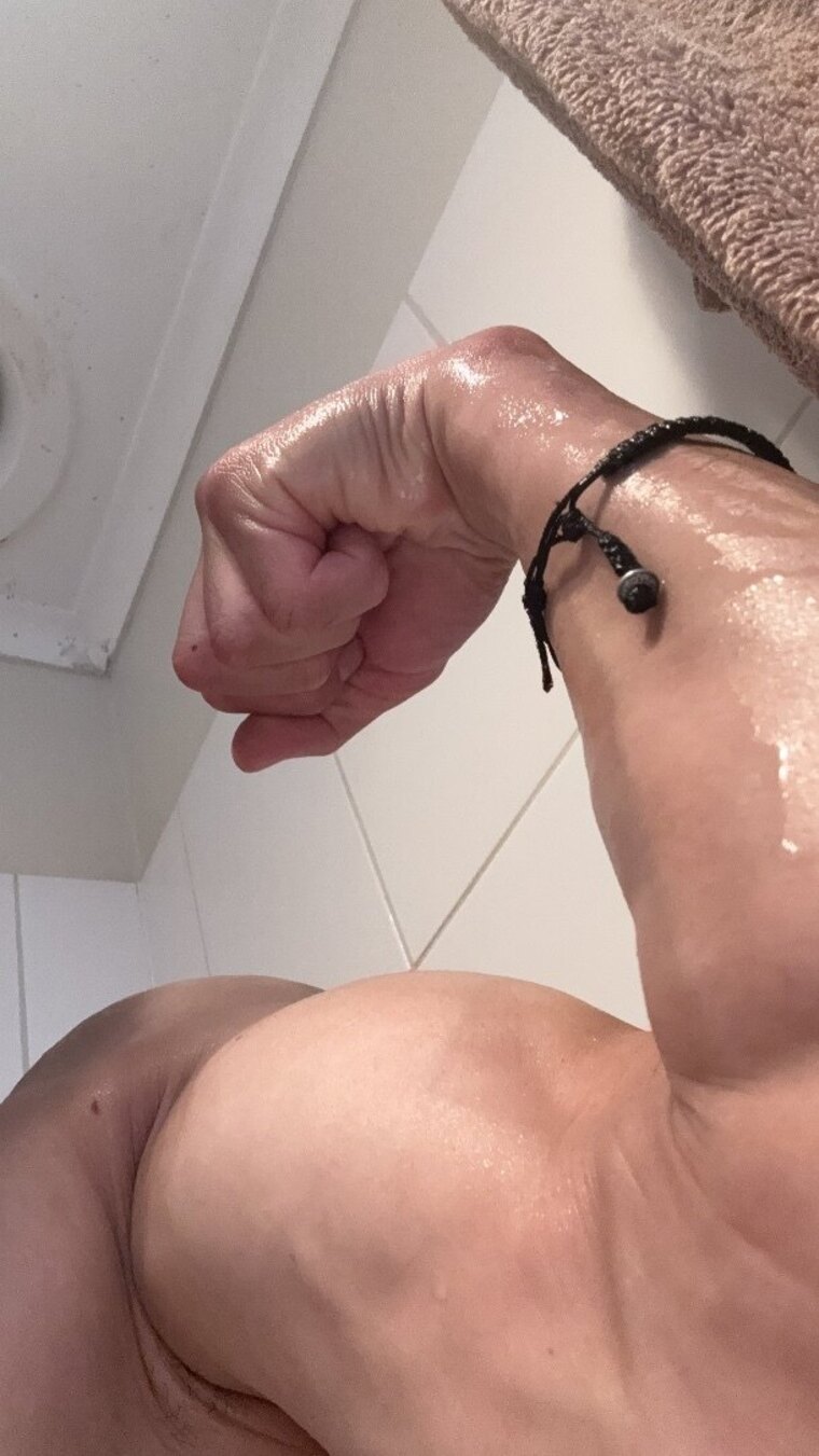 Papi cover image