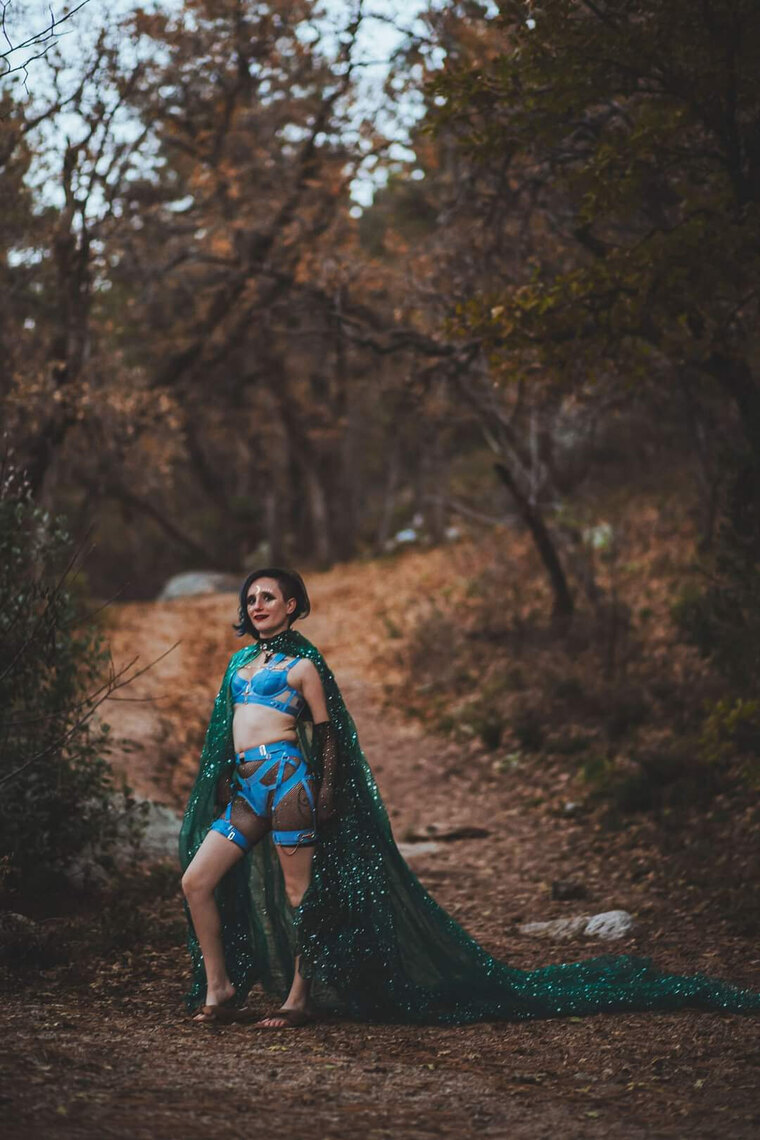 Fae Foxx banner image