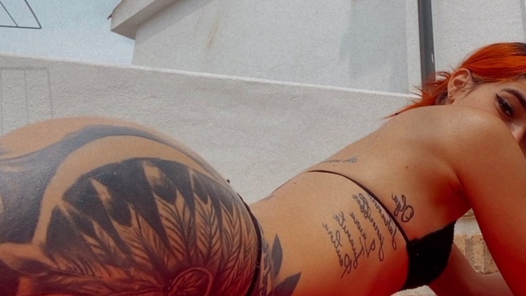 Laura Fajardo😈🥵 cover image