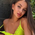 Sophia Reed 🌸 avatar
