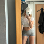 Blonde avatar