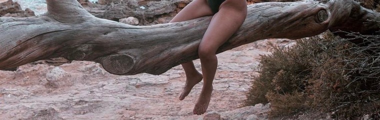 featuringfeetbabe banner image