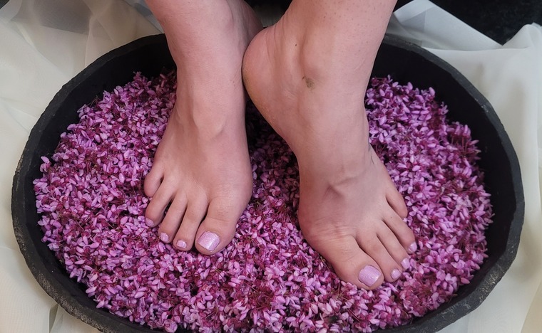 FeetFrenzyCreations banner image